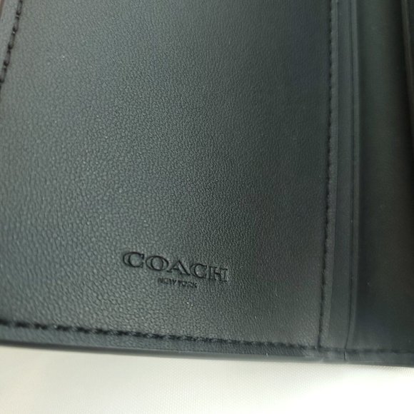 Coach Womens Graphite Snowflake Print Signature Canvas Bifold Slim Wallet - Picture 3 of 13